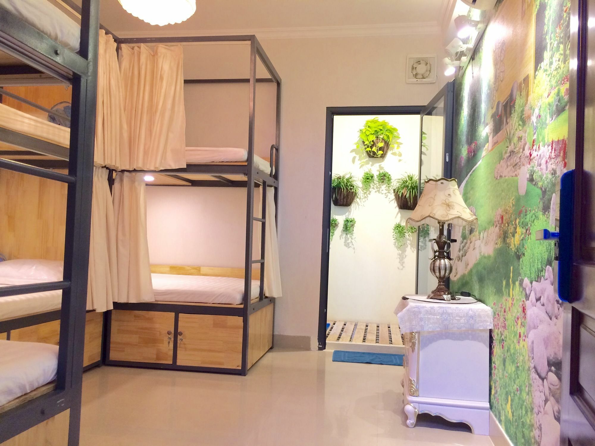 The Lily Hostel & Coffee Cidade de Ho Chi Minh Exterior foto